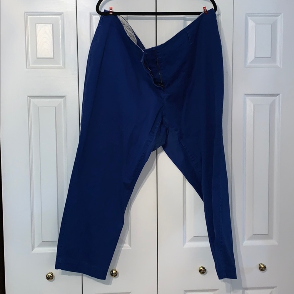 Lands’ End Ankle Length Chinos